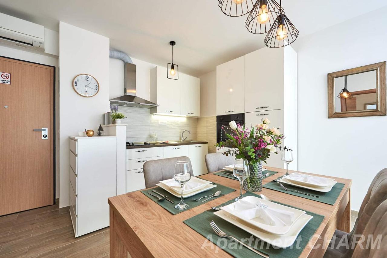Luxury Apartment Charm With Pool Τρογκίρ Εξωτερικό φωτογραφία