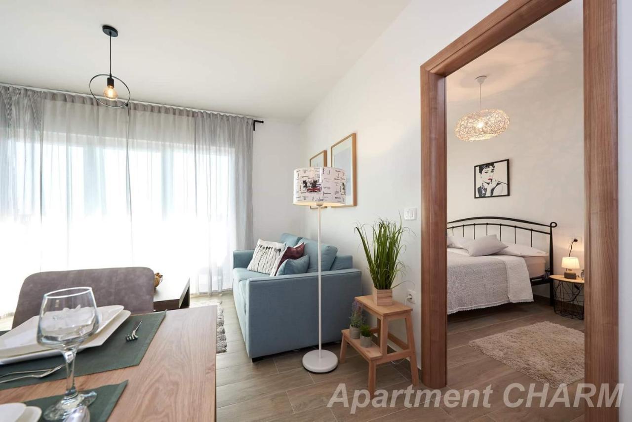 Luxury Apartment Charm With Pool Τρογκίρ Εξωτερικό φωτογραφία