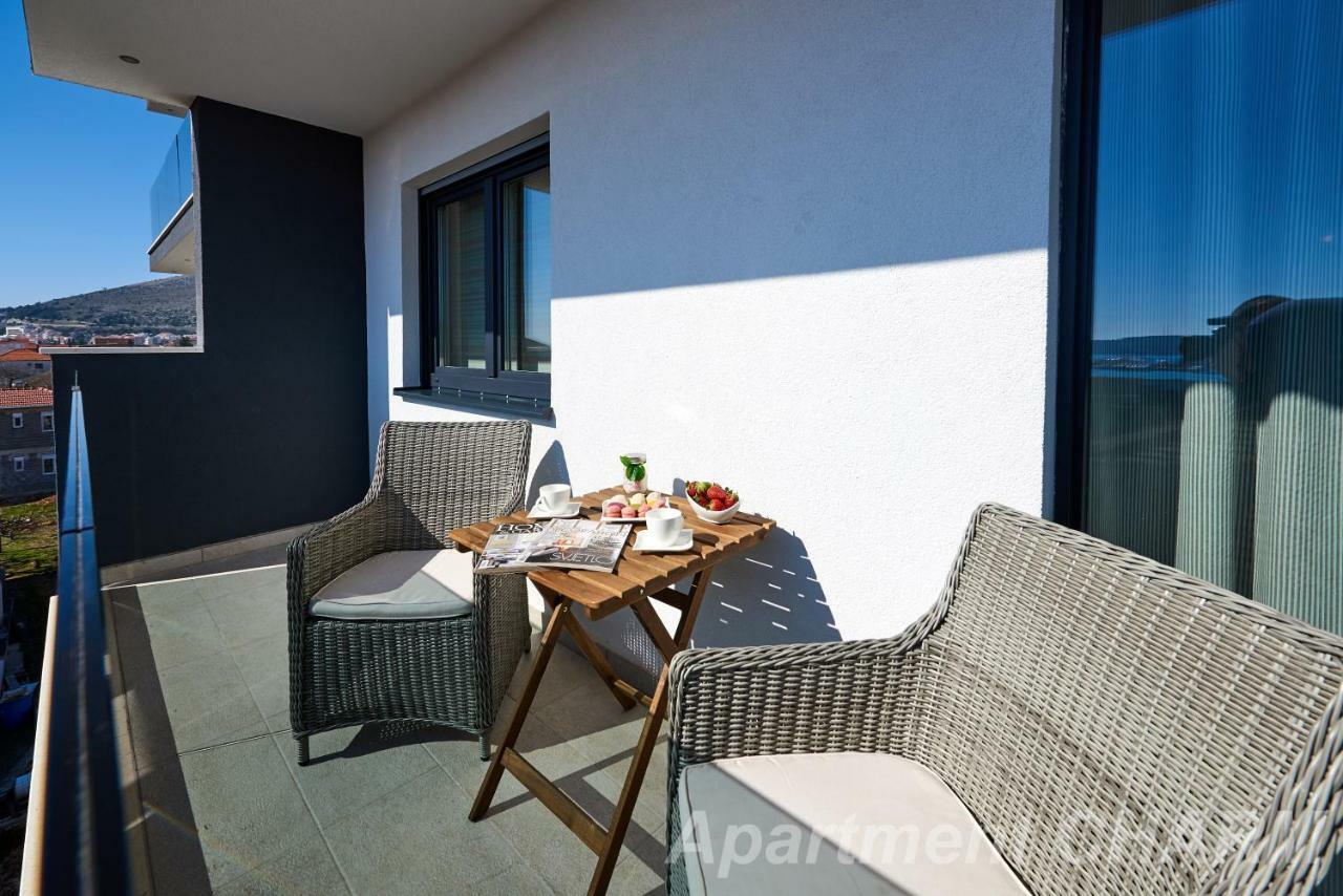 Luxury Apartment Charm With Pool Τρογκίρ Εξωτερικό φωτογραφία