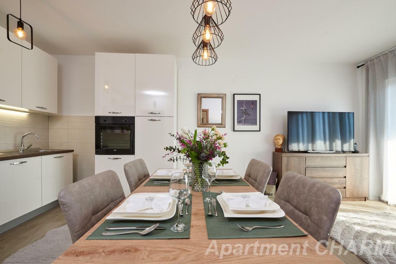 Luxury Apartment Charm With Pool Τρογκίρ Εξωτερικό φωτογραφία