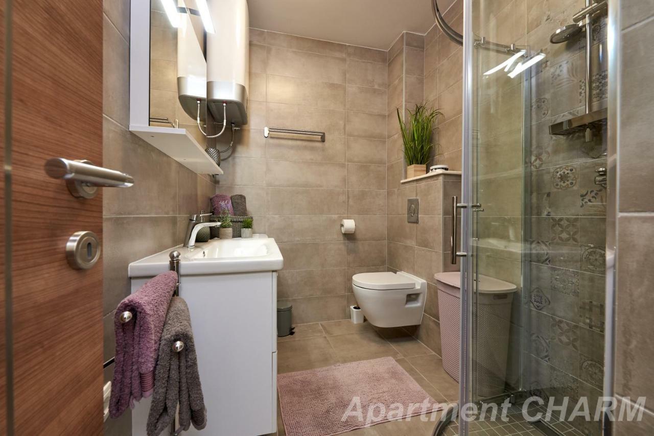 Luxury Apartment Charm With Pool Τρογκίρ Εξωτερικό φωτογραφία